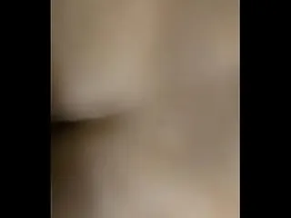 Thumbnail: Coroa safada faz rapidinha anal na praia deserta