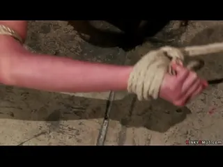 Thumbnail: Mulher traída se vinga com o amante na cozinha
