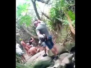Thumbnail: Flagra do marido vendo esposa fudendo o melhor amigo